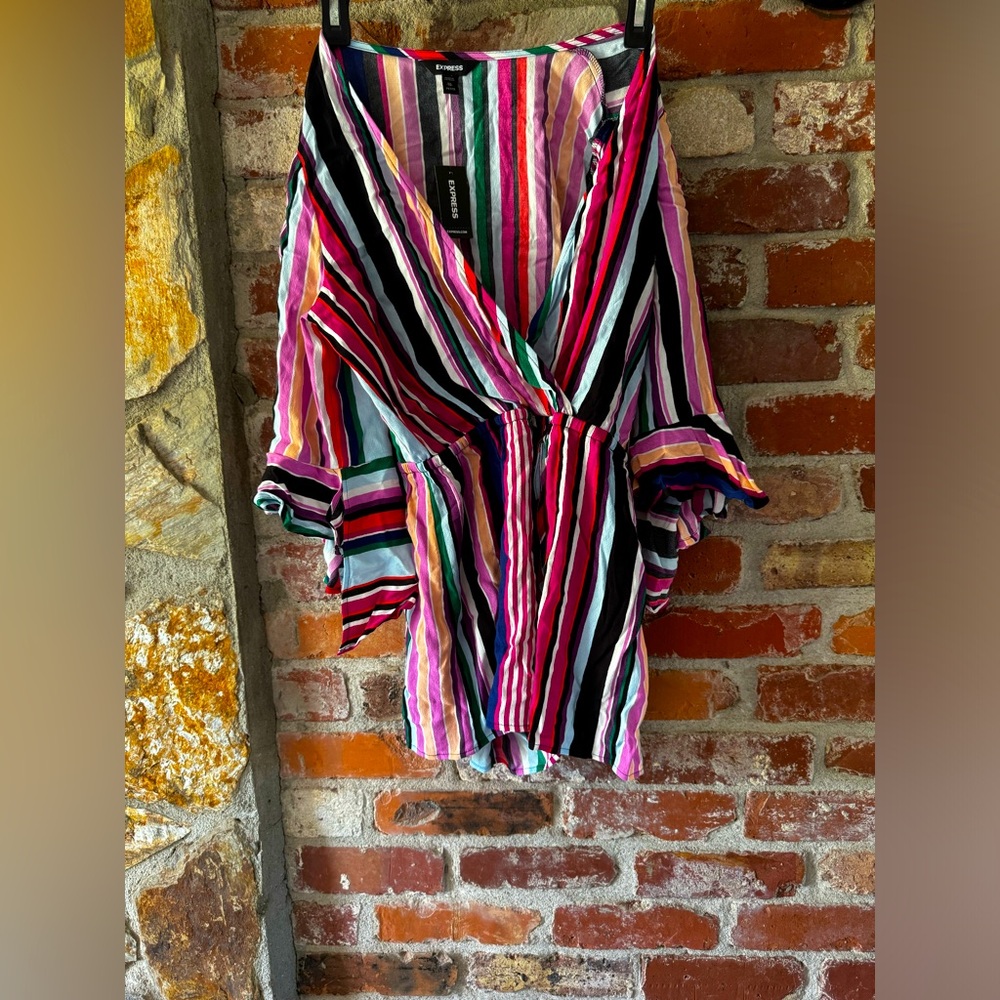 Express, new with tags, petite small pink and white striped